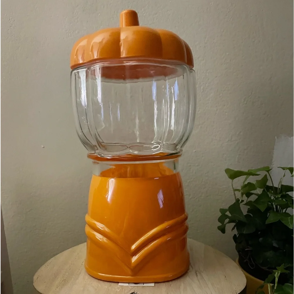 Target Pumpkin Gumball Machine with Eyeballs.